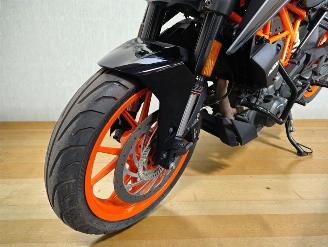 KTM 390 Duke  picture 7