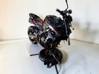 Suzuki GS 750 R picture 5