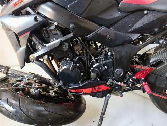 Suzuki GS 750 R picture 6