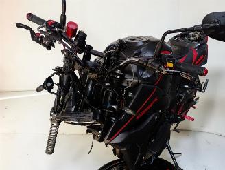 Suzuki GS 750 R picture 11