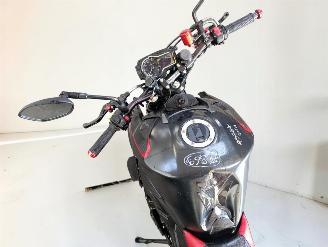 Suzuki GS 750 R picture 20