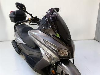 Kymco  X TOWN picture 4