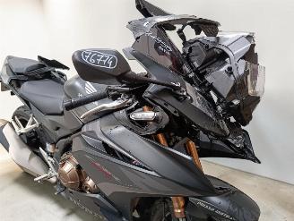 Honda CBR 500 R  picture 10