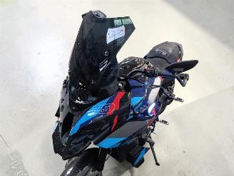 BMW  M 1000XR picture 19