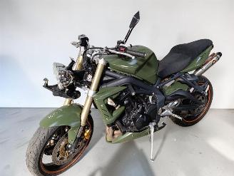 Triumph Street Triple  picture 3