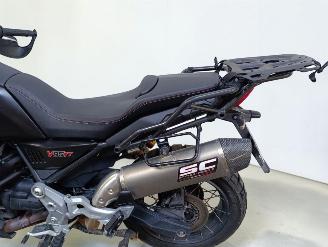 Moto Guzzi V 850 TT picture 15