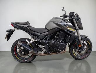 dañado motos Honda CB 750 A 2023/7