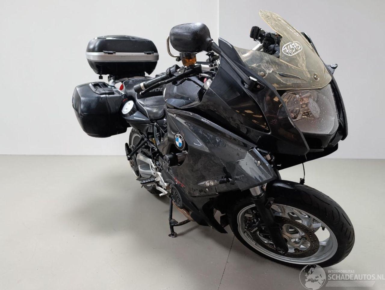 BMW F 800 GT