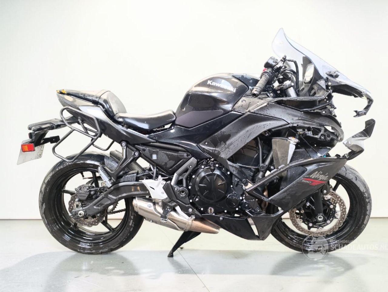 Kawasaki Ninja 650 