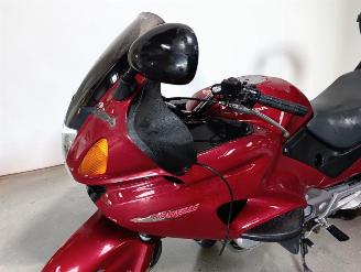 Honda NT 650  picture 15