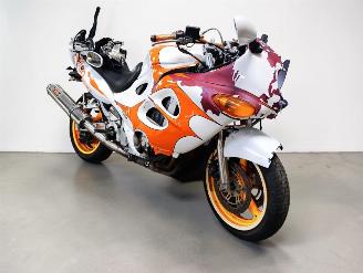 Suzuki GSX 600 F picture 18