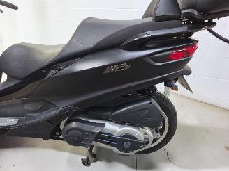 Piaggio  MP3 picture 15