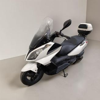 Kymco  DINK STREET picture 3