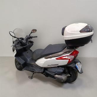 Kymco  DINK STREET picture 11