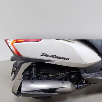 Kymco  DINK STREET picture 13