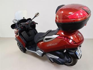 Peugeot  METROPOLIS picture 6