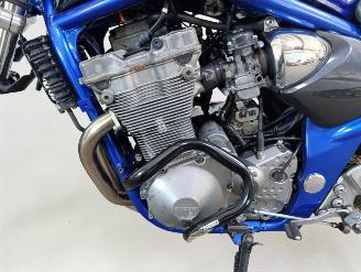 Suzuki Bandit 600  picture 5
