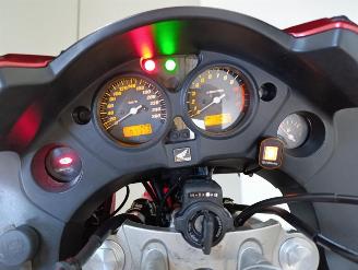 Honda CBF 1000  picture 2