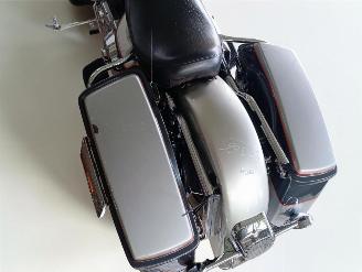 Harley-Davidson Electra Glide  picture 11