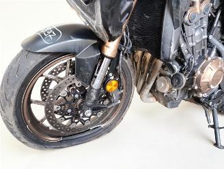 Honda CB 650 R picture 12