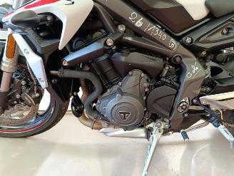 Triumph Street Triple  picture 19