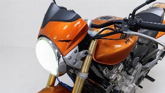 Honda Hornet CB picture 6