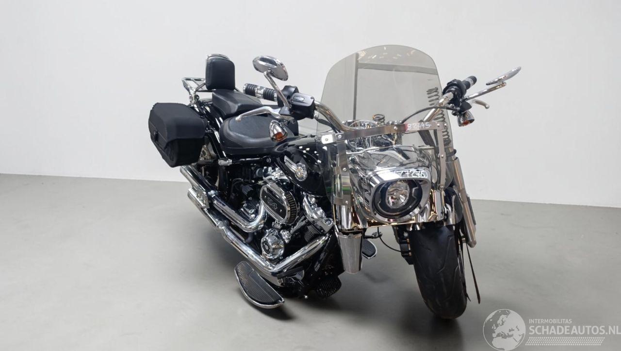Harley-Davidson Softail FAT BOY