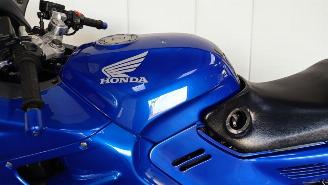 Honda CBR 1000 F picture 13