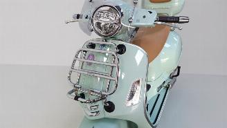 Piaggio  GTS VESPA picture 14