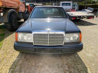 Mercedes E-klasse 230 *Klima* picture 12