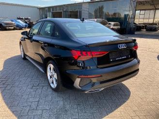 Audi A3 Limousine 35 TFSI S tronic S line *NAVI-KAM* picture 11