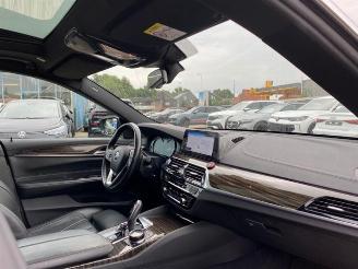 BMW 6-serie 30d Gran Turismo *HEAD-UP - PANO - KAM - NAVI* picture 17