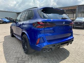 krockskadad bil auto BMW X5 M Competition *HEAD-UP - PANO - AHK - B&W* 2025/2