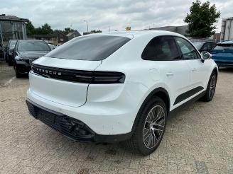 Porsche Macan 4 *PANO - BOSE - NAVI - KAM* picture 6