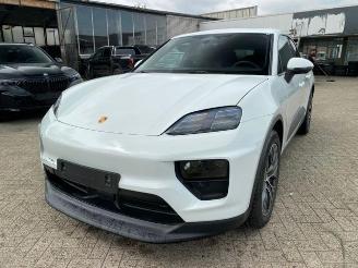 Porsche Macan 4 *PANO - BOSE - NAVI - KAM* picture 1