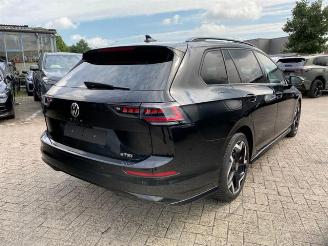 krockskadad bil auto Volkswagen Golf Variant 1.5 eTSI DSG R-Line *NAVI - MATRIX* 2025/1