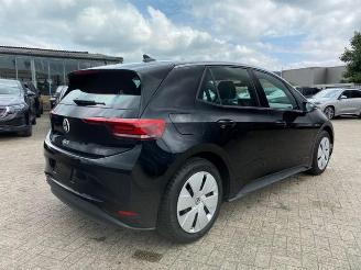 krockskadad bil auto Volkswagen ID.3 Pro Goal *NAVI - KAM* 2025/5
