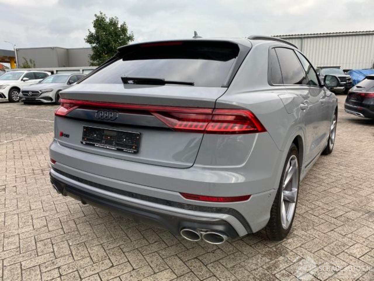 Audi SQ8 Competition Plus *HEAD-UP - PANO- AHK - KAM*