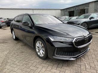 Skoda Superb Combi 1.5 TSI iV L&K *LEDER - HEAD UP* picture 2