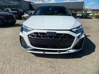 Audi A3 Limousine 30 TFSI S line *PANO - NAVI - KAM* picture 13