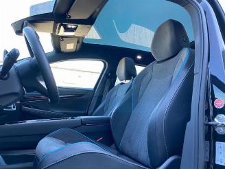 Volkswagen ID.7 Pro * HUD - PANO - KAM - H&K * picture 16