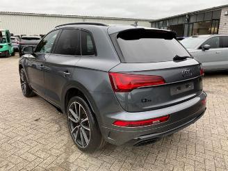 Coche accidentado Audi Q5 45 TFSI quattro S line * HUD - PANO- AHK * 2023/8