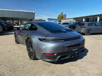 Damaged car Porsche 911 Carrera GTS T-Hybrid * BOSE - NAVI - KAM * 2025/1