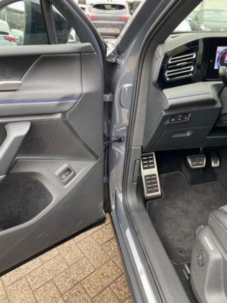 Volkswagen Tiguan 2.0 TSI DSG 4Motion R-Line *HEAD-UP-PANO* picture 17