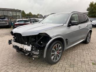 BMW X5 M60i xDrive *HEAD UP - PANO - AHK - KAM* picture 3