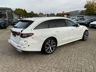 škoda osobní automobily Mercedes E-klasse 300 T Avantgard * KAM - AHK - NAV * 2025/2