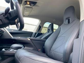 BMW iX 40 xDrive *HEAD-UP - AHK - KAM - NAVI* picture 22