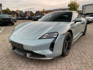 skadebil auto Porsche Taycan Turbo S *PCCB - SOFTCLOSE - PANORAMA* 2024/5