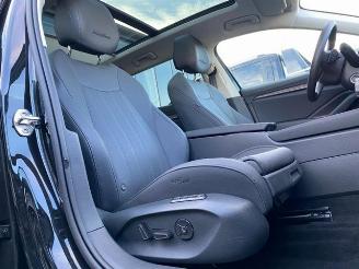 Skoda Superb Combi 1.5 TSI iV L&K *HEAD-UP - PANO-AHK* picture 21