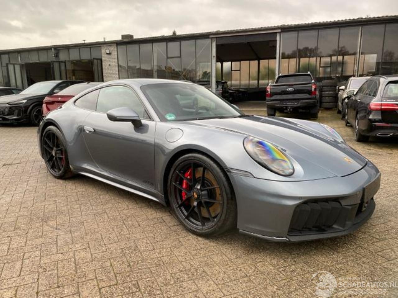 Porsche 911 Carrera GTS T-Hybrid * BOSE - NAVI - KAM *